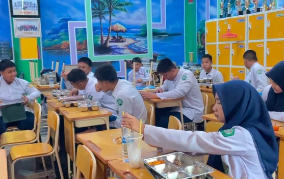 Program MBG Fokus Pemenuhan Gizi Penerima Manfaat - RRI.co.id