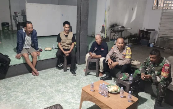 Aparat Bersama Warga Kelurahan Bende Gelar Pertemuan