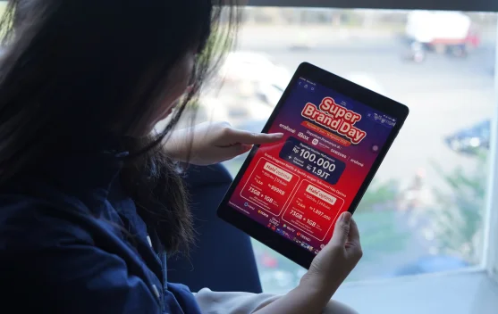 Gandeng Erajaya, Telkomsel Gulirkan Program Bundling Gadget di Indonesia Timur