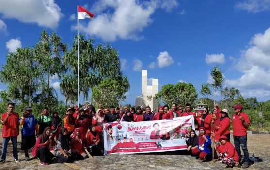 Peringati Bulan Bung Karno, DPC PDI Perjuangan Wakatobi Baksos di TMP