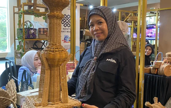 Kerajinan Nentu Kendari Angkat Ikon Daerah Jadi Produk Bernilai Jual