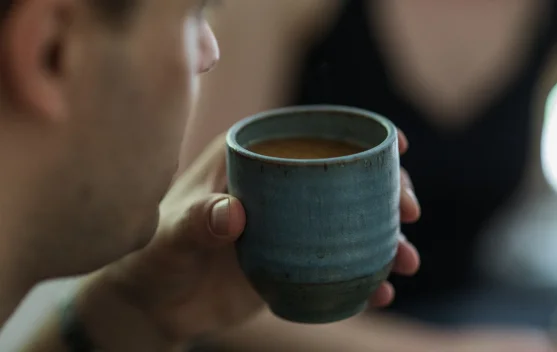Minum hingga 5 Cangkir Kopi Sehari Aman untuk Jantung? Ini Penjelasan Ilmiahnya