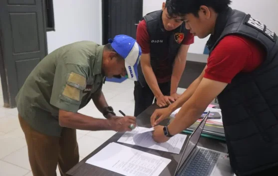 Satreskrim Polres Konut Geledah Kantor DPMD Terkait Dugaan Korupsi Pengadaan