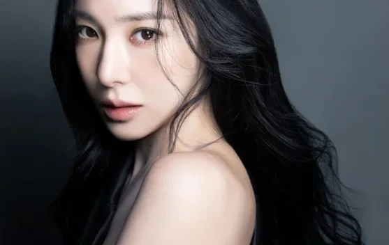 Tiffany Young Rilis Album Solo Perdana Edge of Calm