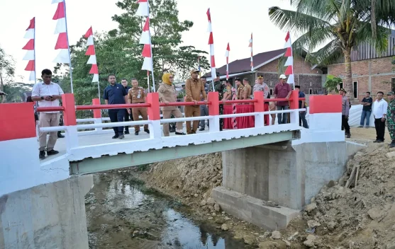 Kodim 1417 Kendari Resmi Operasikan Dua Jembatan Garuda
