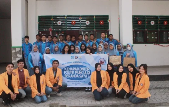 Mahasiswa Ilmu Komunikasi UHO Edukasi Pemilih Pemula jelang Pemilu