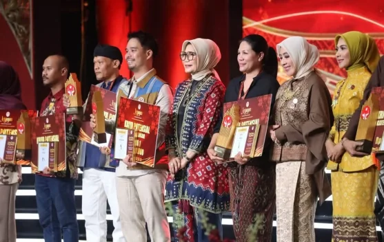 Dekranasda Koltim Hadiri Penutupan Kriyanusa 2026, Sultra Raih Dua Juara