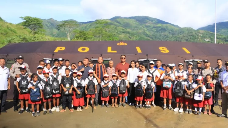 Wakapolda NTT Tinjau SMPN 48 Sa Ate Gaikiu