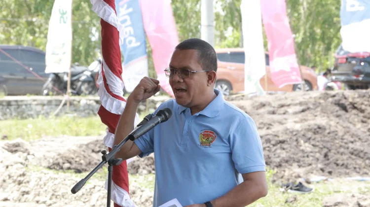 Melki Laka Lena Tegaskan Petani adalah Pahlawan Pangan