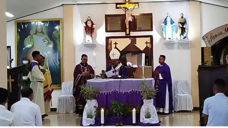 Uskup Agung Kupang Pimpin Misa di Lapas Penfui