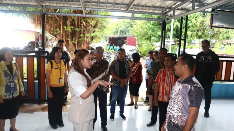 Wakil Wali Kota Tekankan Pembenahan Infrastruktur Pasar Kupang