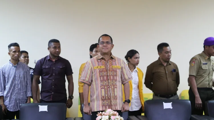 Gubernur NTT Hadiri Pelantikan Komandan Resimen Mahasiswa Mahadana