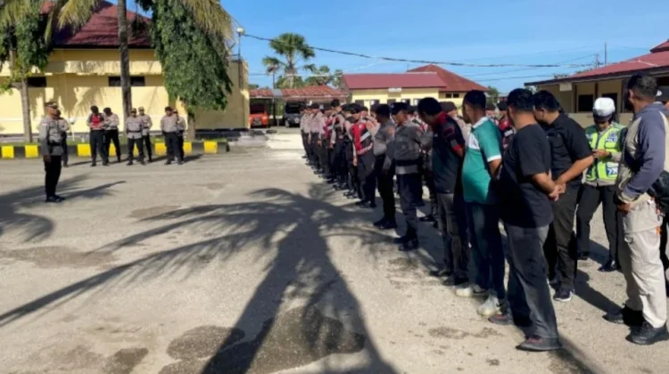 Personel Polres Kupang Siaga di Tahun Baru Imlek