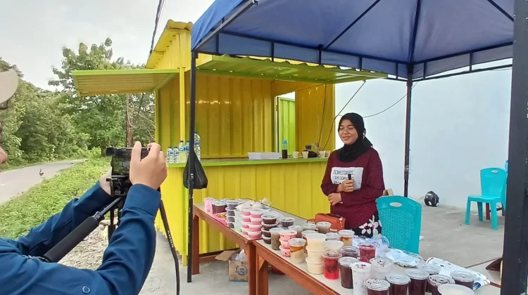 Lapak Takjil Mokdale Ramai Pembeli
