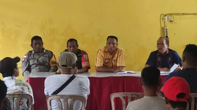 Babinsa Koramil 01 Loli Hadiri Mediasi Sengketa Tanah