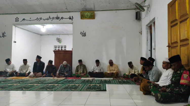 Safari Ramadhan Rajut Ukhuwah di Tana Righu Sumba Barat