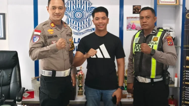 Satlantas Polres Sumba Timur Tertibkan Travel Liar jelang Mudik