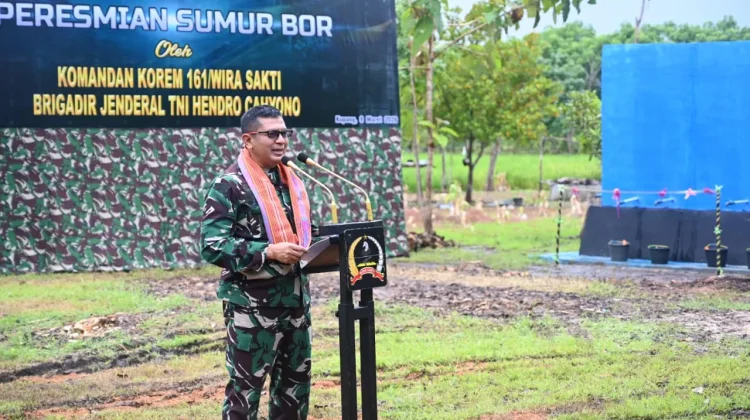 Danrem 161/Wirasakti Resmikan Sumur Bor di Sulamu