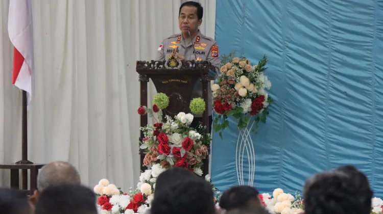 Kapolda NTT Memberikan Penguatan Moral Kepada Personil