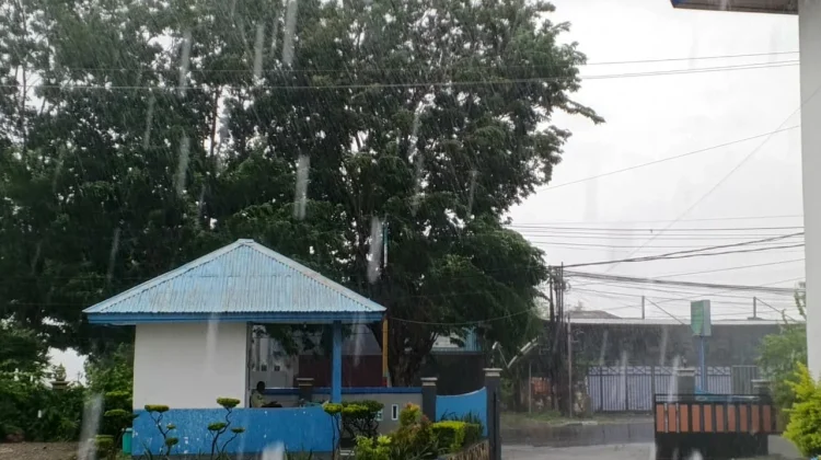 BMKG: Waspada Hujan Lebat dan Angin di NTT