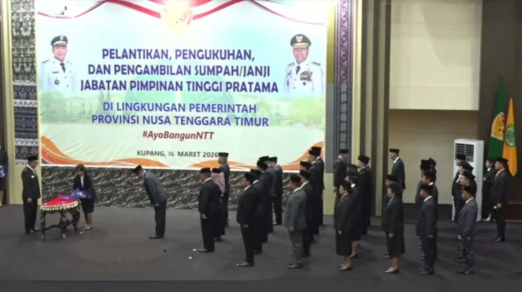 Gubernur Melki Laka Lena Melantik Pejabat Pimpinan Tinggi Pratama NTT