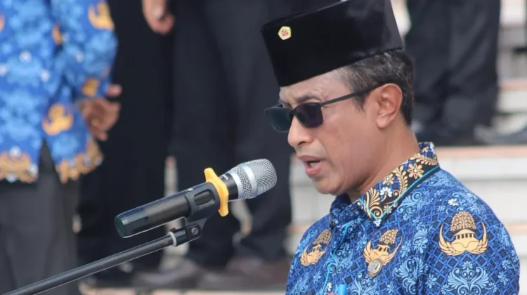 Sekda Kupang Tekankan Disiplin ASN saat Upacara Nasional