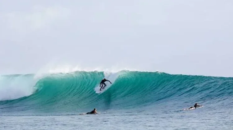 Pantai Bo’a Rote Tawarkan Wisata Bahari Lengkap