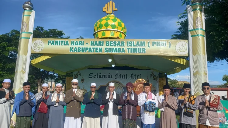 PHBI Sumba Timur Sukses Gelar Salat Idul Fitri