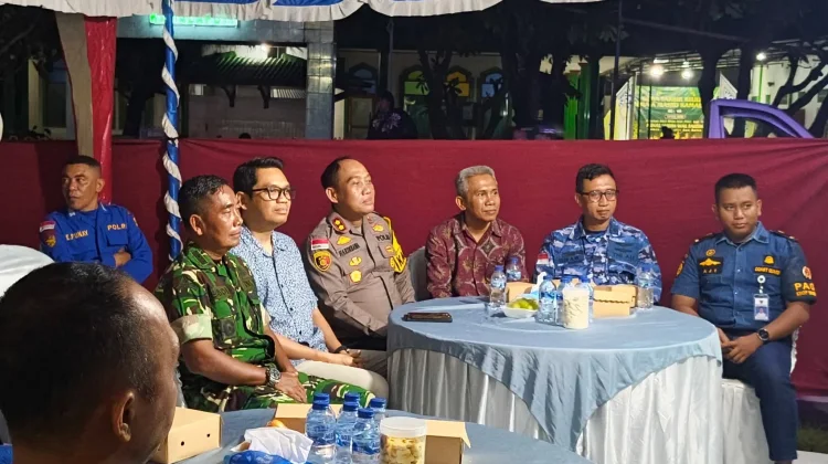 Kasdim 1601/Sumba Timur Ikuti Zoom Bersama Kapolda Bahas Pengamanan Lebaran