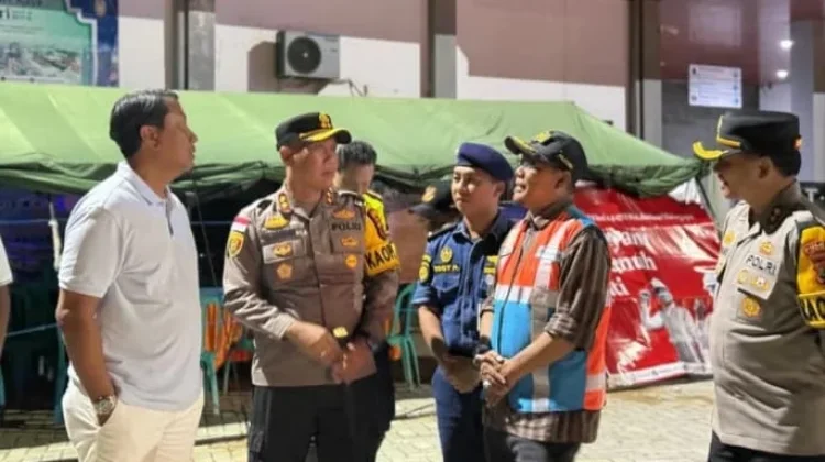 Tinjau Pelabuhan Waingapu, Wakapolda NTT Puji Layanan Angkutan Lebaran 2026