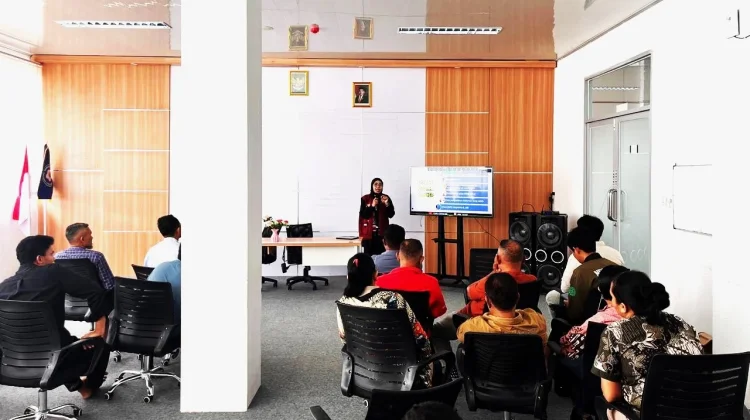 PLN dan YKKI Edukasi Pencegahan Kanker dan Tumor di Flores