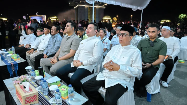 Pawai Kupang Berakbar Makna Spiritual Nilai Kebersamaan
