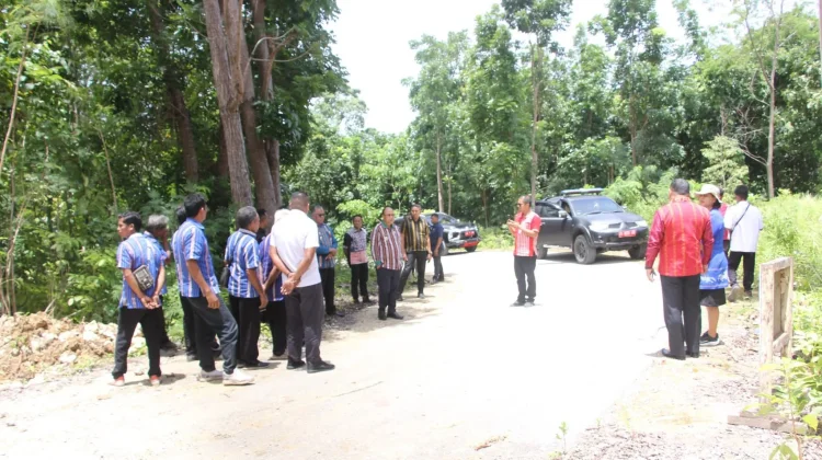 Bupati Wakil Bupati Apresiasi Jalan Jagalena Subaka Lamboya