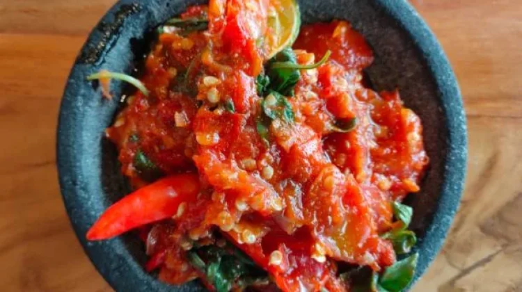 Resep Sambal Bawang, Pasangan Sempurna untuk Singkong Goreng