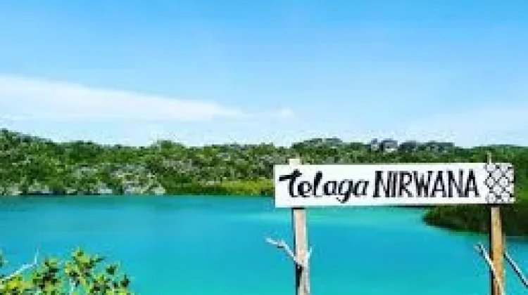 Telaga Nirwana Oeseli, Pesona Tersembunyi yang Memikat