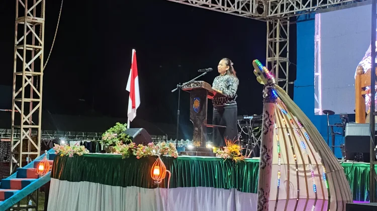 Program Pemda Rote Ndao MBULE SIO Jadi Sorotan Expo Pembangunan UMKM