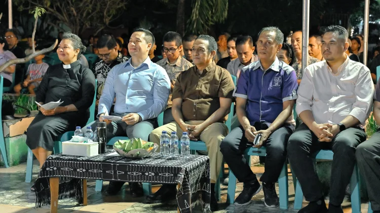 Prosesi Jalan Salib Memiliki Makna Spiritual Pengorbanan Penderitaan