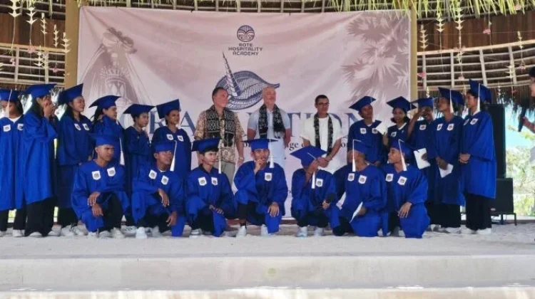 Bupati Apresiasi Wisuda RHA, Lahirkan SDM Unggul