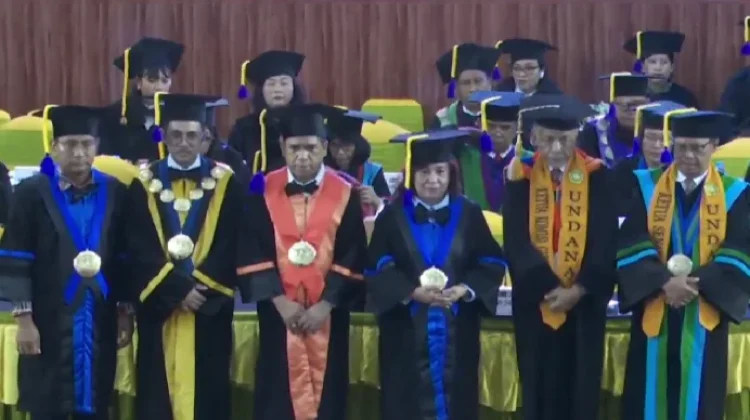 Undana Kukuhkan Tiga Guru Besar, Perkuat Peran Akademisi untuk Pembangunan NTT