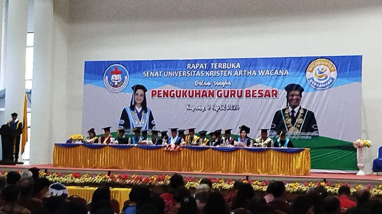 UKAW Kukuhkan Dua Profesor Baru di Bidang Kelautan dan Pertanian