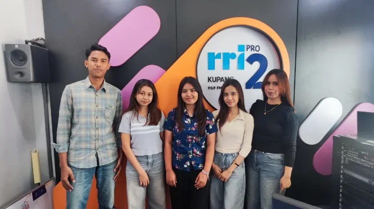 5 Mahasiswa FEB Undana Sulap Putak jadi Bisnis Kreatif Cookies Rasa Nusa