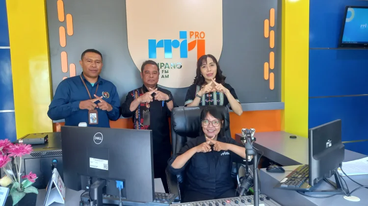 Saring sebelum Sharing: Strategi Kupang Lawan Hoaks di Era Digital