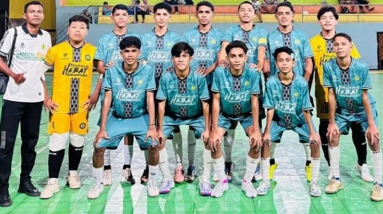 MAN Kupang Raih  Juara  Turnamen Futsal Antar Pelajar