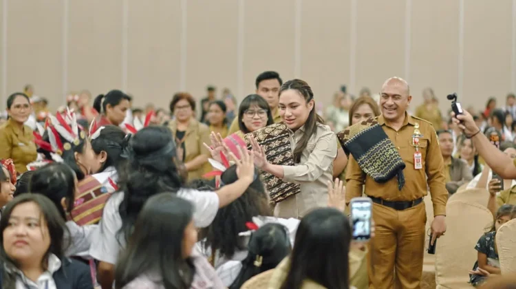 Kompetisi Paduan Suara  Wadah Jaring Bakat Senin Siswa