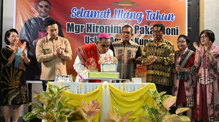 Gereja Bersinergi  Pemerintah Membangun Kehidupan Sosial Umat