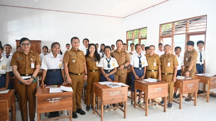 Revitalisasi SMPN 6 Kupang tengah Satap Dongkrak Kualitas Pembelajaran