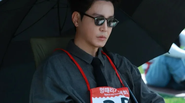 Choi Won Young Juara Lomba Melamun