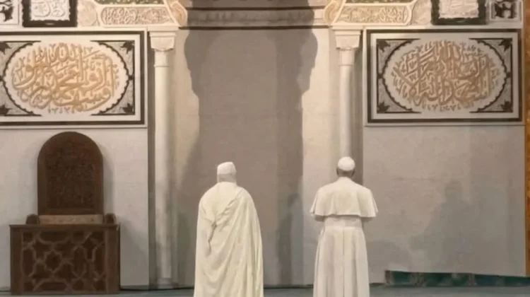 Paus Leo XIV Kunjungi Masjid Aljir