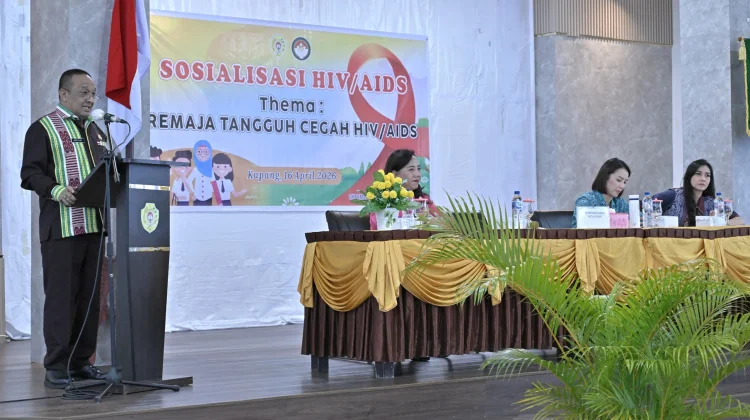 Pemkot Kupang Dorong Edukasi Siswa Cegah  HIV AIDS