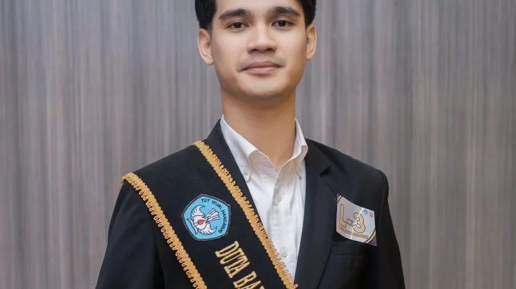 Yosua Djakabani Dicki Terpilih Menjadi Duta Bahasa NTT